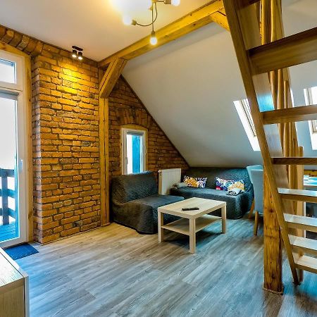 Apartament Dwupoziomowy Ski&Bike ชกลาร์สกา ปอเรมบา ภายนอก รูปภาพ