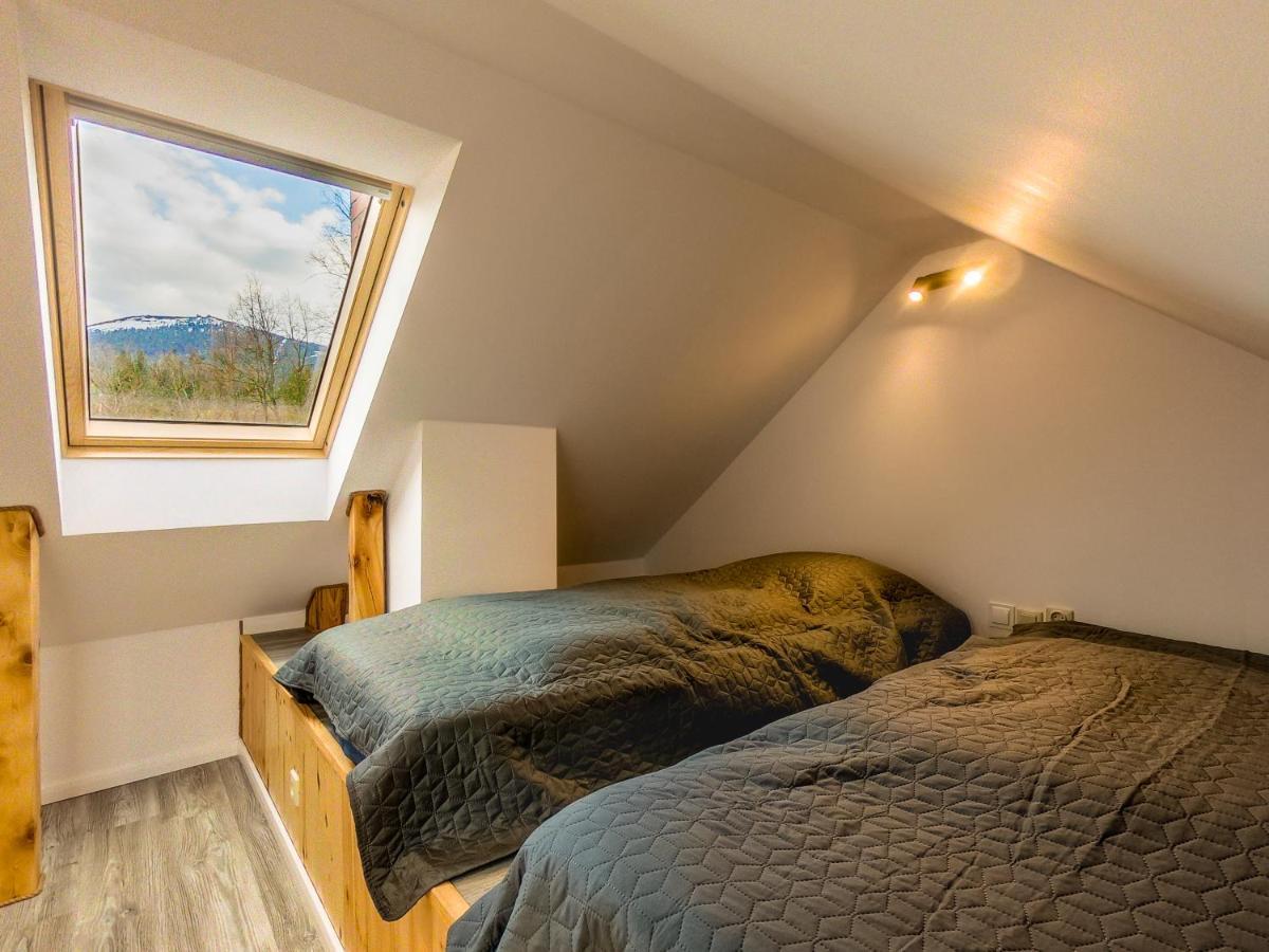 Apartament Dwupoziomowy Ski&Bike ชกลาร์สกา ปอเรมบา ภายนอก รูปภาพ